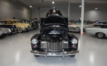 Cadillac-Series-61-Five-Passenger-Coupe-Sedanette-Coupe-1941-31