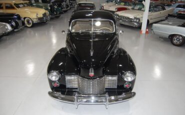 Cadillac-Series-61-Five-Passenger-Coupe-Sedanette-Coupe-1941-5