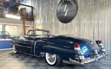 Cadillac-Series-62-1952-3