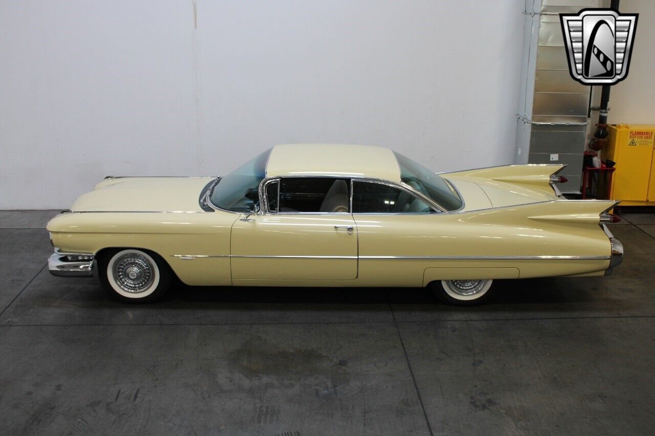 Cadillac-Series-62-1959-4