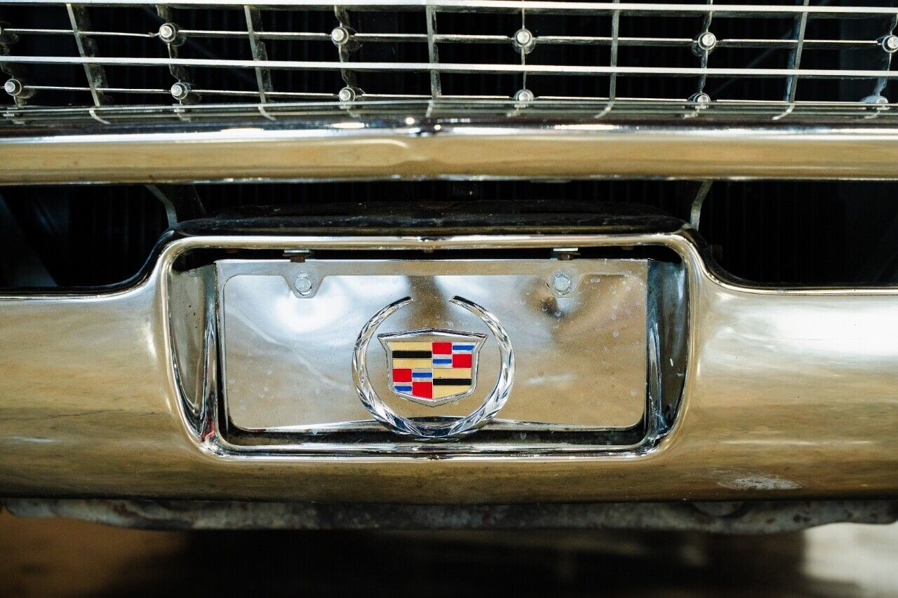 Cadillac-Series-62-1961-35