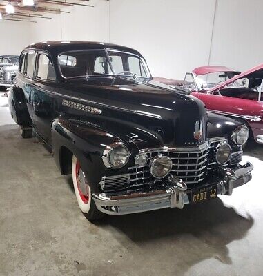 Cadillac-Series-75-1942-4