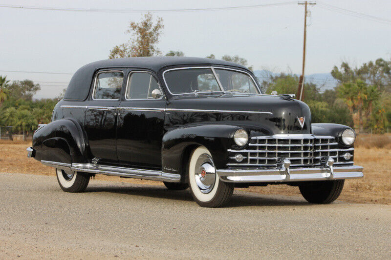 Cadillac-Series-75-Limousine-1947-10