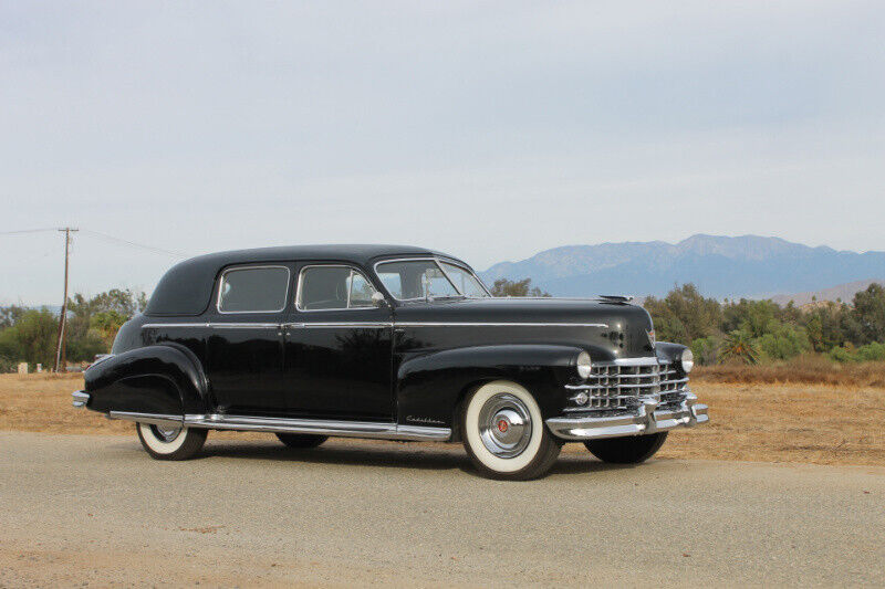 Cadillac-Series-75-Limousine-1947-12