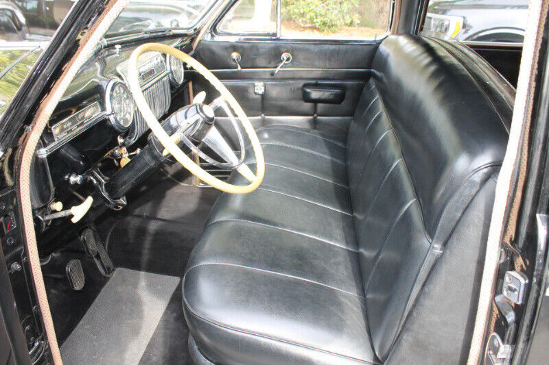 Cadillac-Series-75-Limousine-1947-26