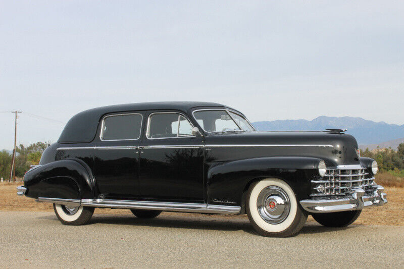 Cadillac-Series-75-Limousine-1947-30