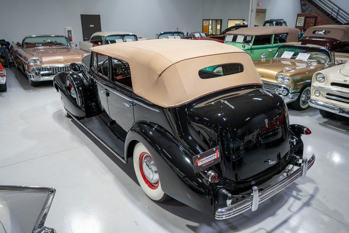 Cadillac-Series-85-V-12-Cabriolet-1936-10