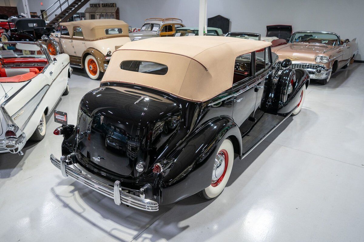 Cadillac-Series-85-V-12-Cabriolet-1936-8