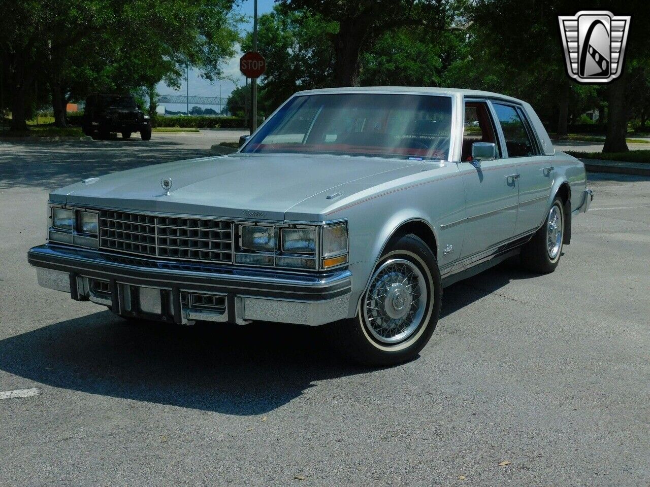 Cadillac-Seville-Berline-1976-3