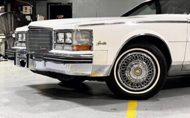 Cadillac-Seville-Berline-1985-1