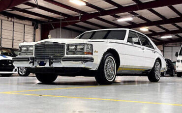 Cadillac-Seville-Berline-1985-13