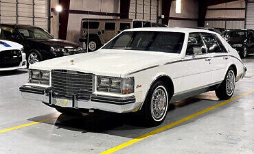 Cadillac-Seville-Berline-1985-14