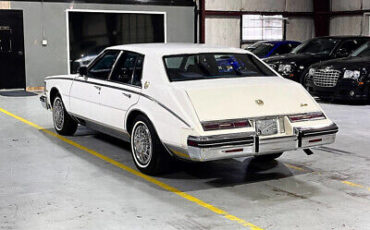 Cadillac-Seville-Berline-1985-20