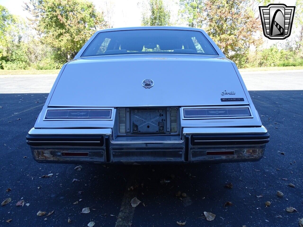 Cadillac-Seville-Berline-1985-5