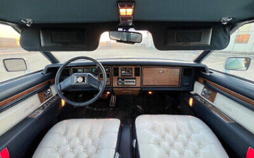 Cadillac-Seville-Berline-1985-7