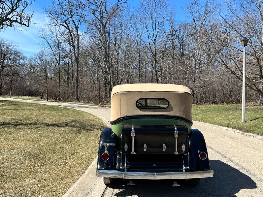 Cadillac-V-16-1930-4