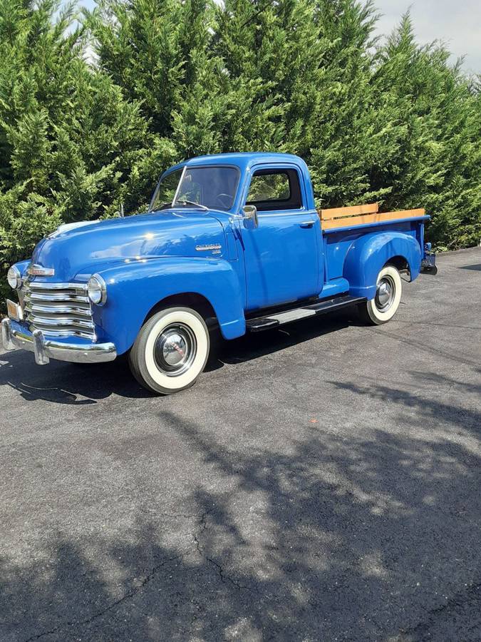 Chevrolet-12-ton-short-bed-pickup-1949