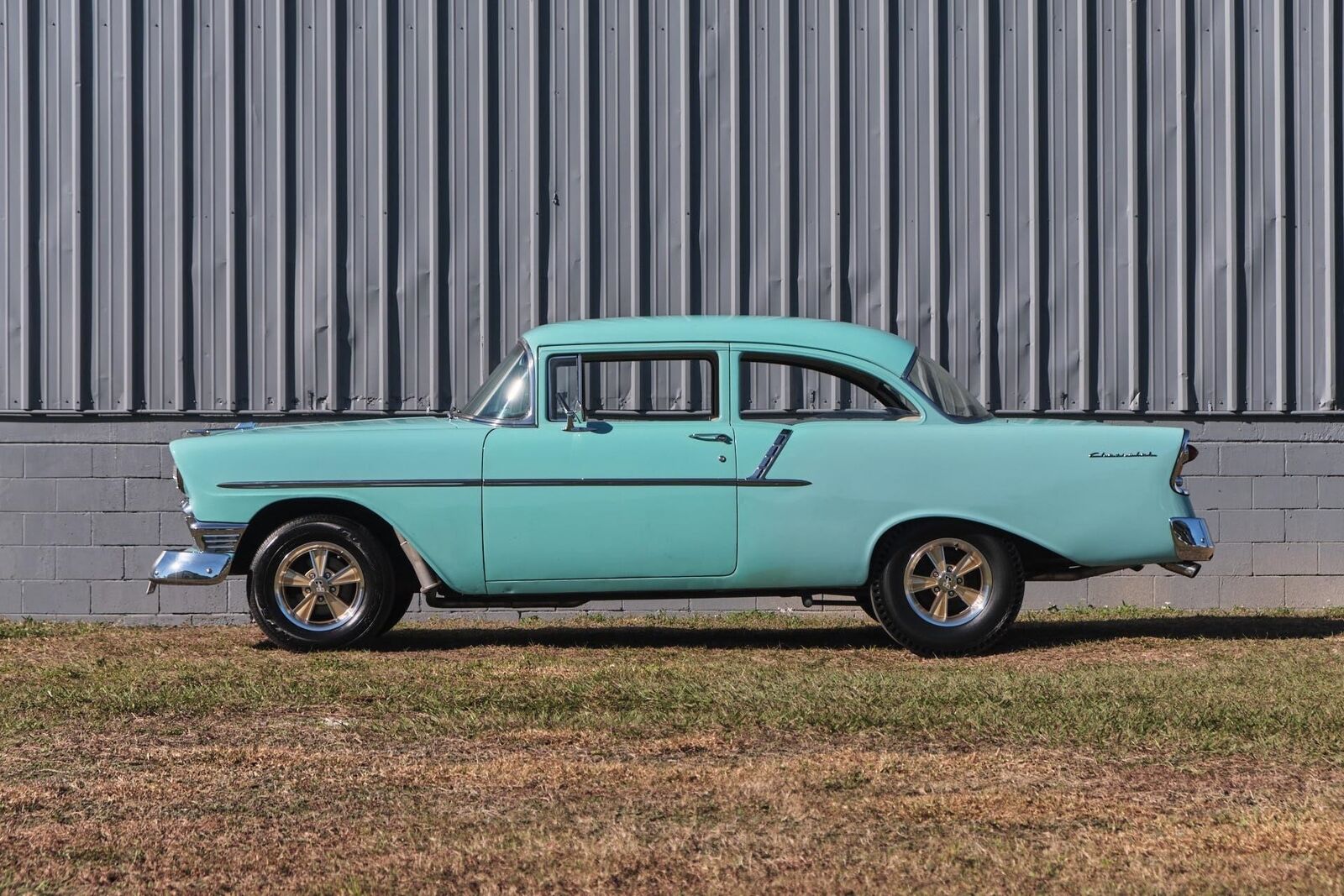 Chevrolet-150-2-Door-1956-1