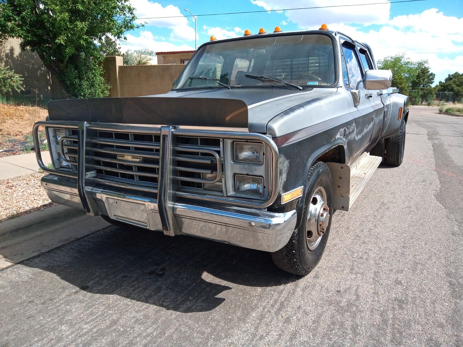 Chevrolet-1987-Chevrolet-R30-1987-1