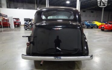 Chevrolet-2-Door-1937-4