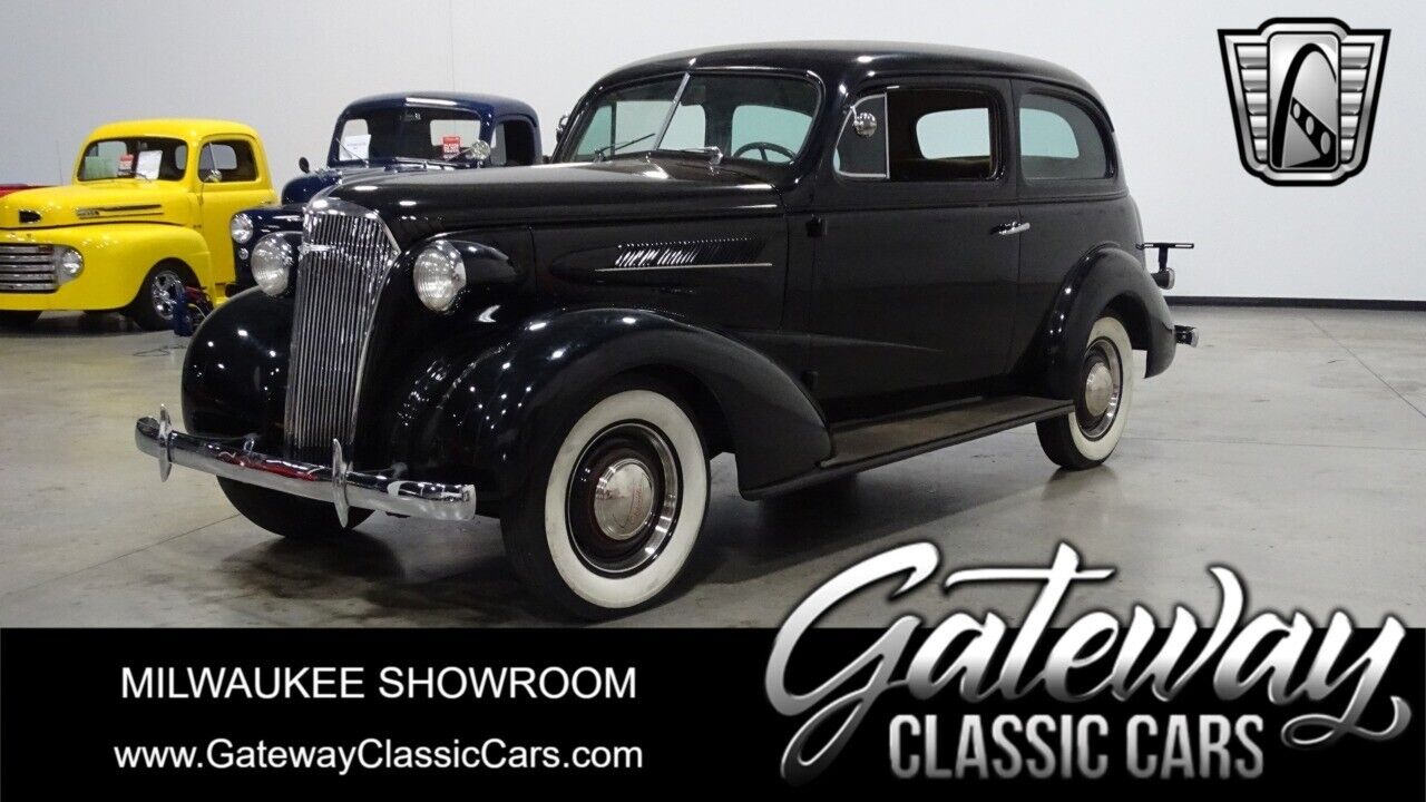 Chevrolet-2-Door-1937