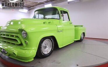 Chevrolet-3100-1957-11