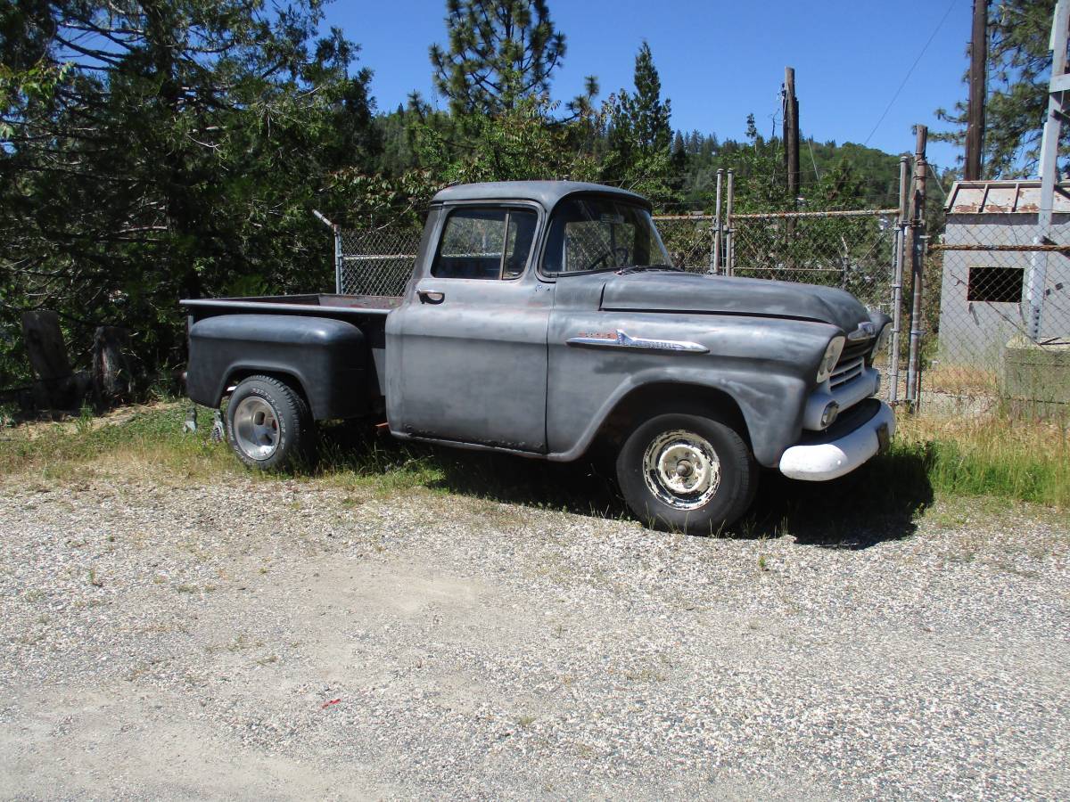 Chevrolet-3100-short-bed-1958-1