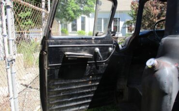 Chevrolet-3100-short-bed-1958-10