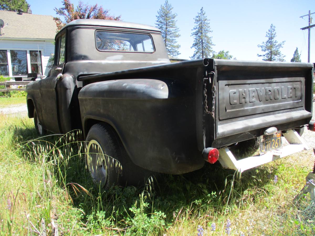 Chevrolet-3100-short-bed-1958-2