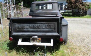 Chevrolet-3100-short-bed-1958-8