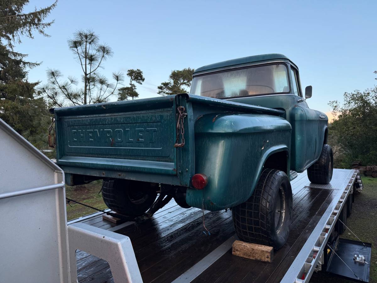 Chevrolet-3100-truck-napco-4x4-1957-2