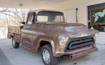 Chevrolet-3200-series-pick-up-truck-1957-1