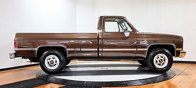 Chevrolet-34-Ton-Truck-Pickup-1987-7