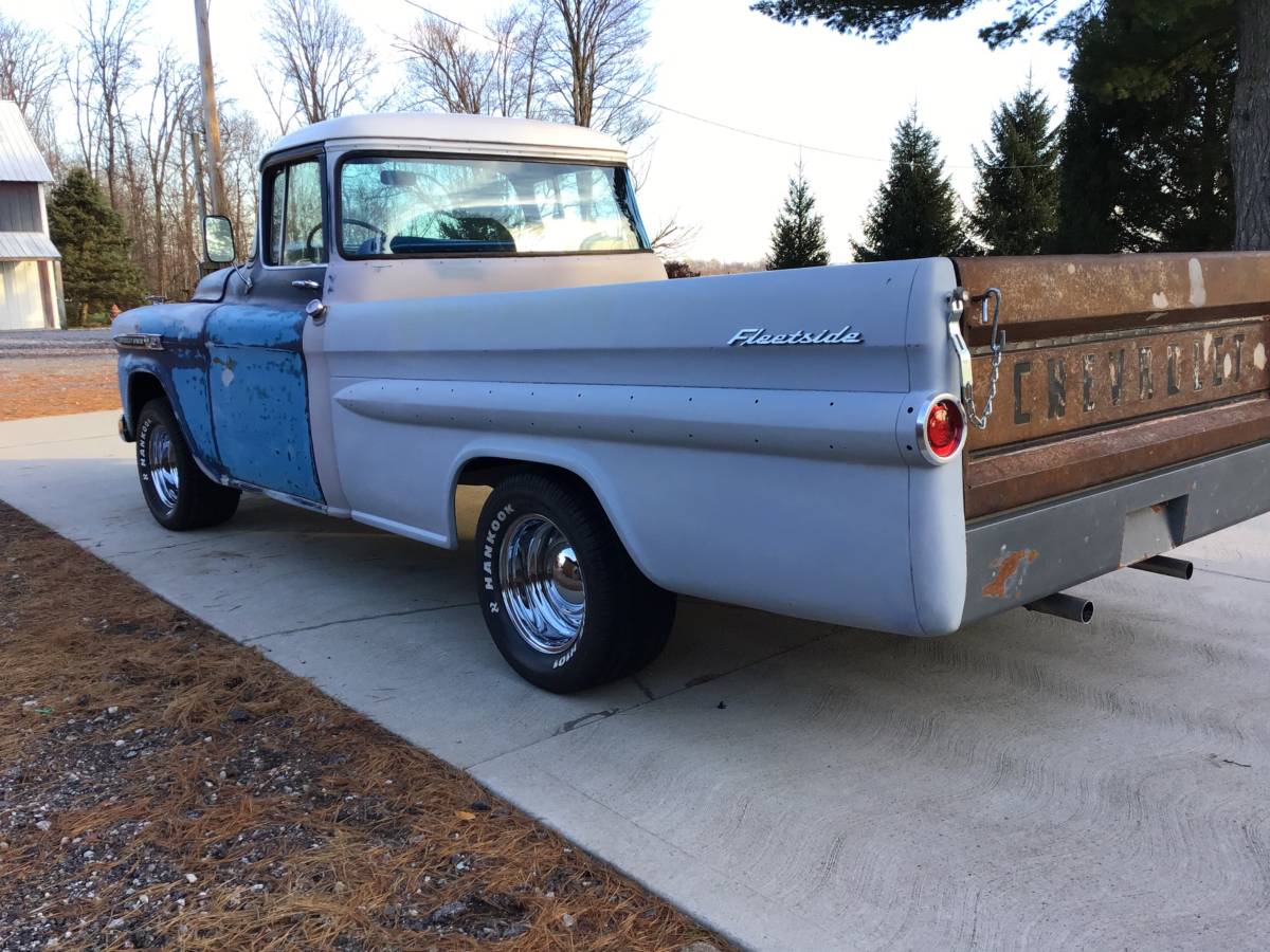 Chevrolet-Apache-1959-10