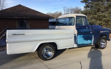 Chevrolet-Apache-1959-4