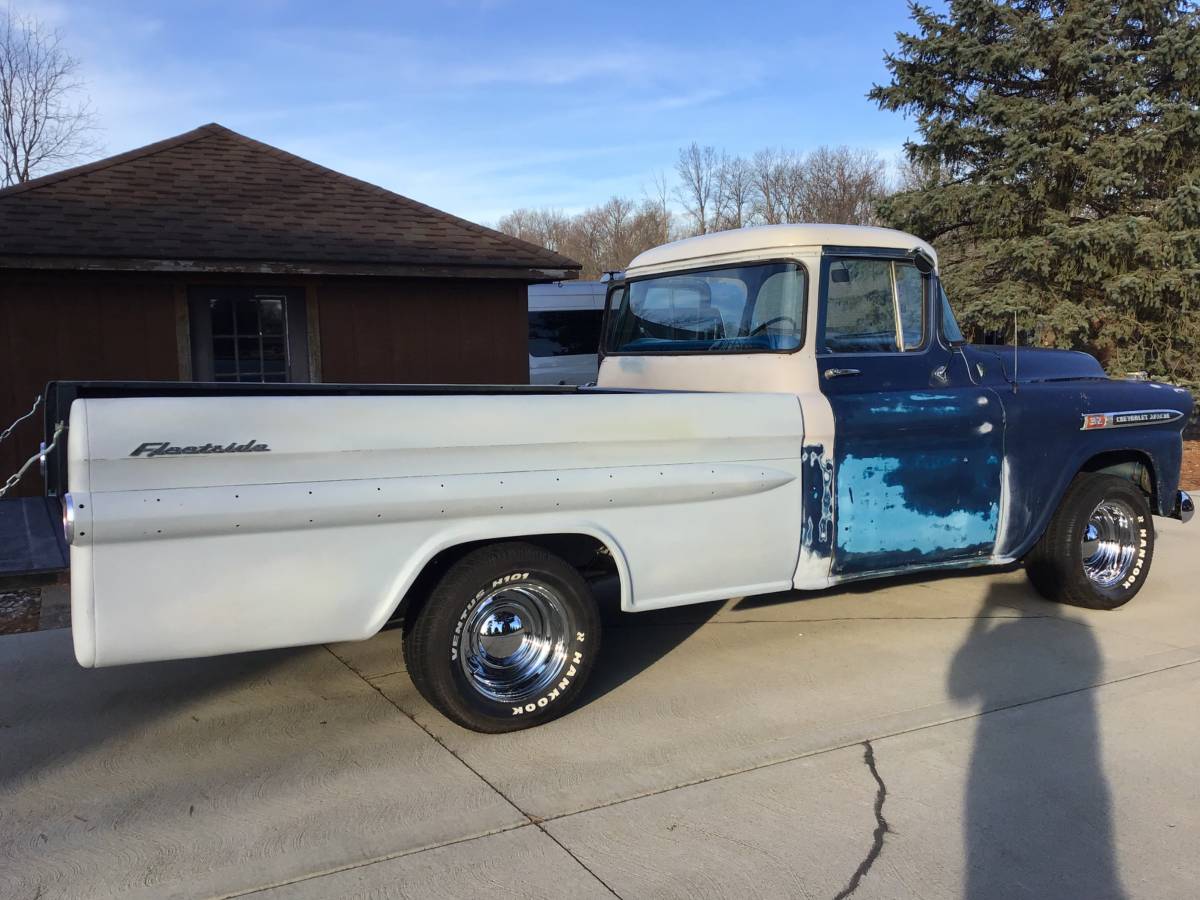 Chevrolet-Apache-1959-4