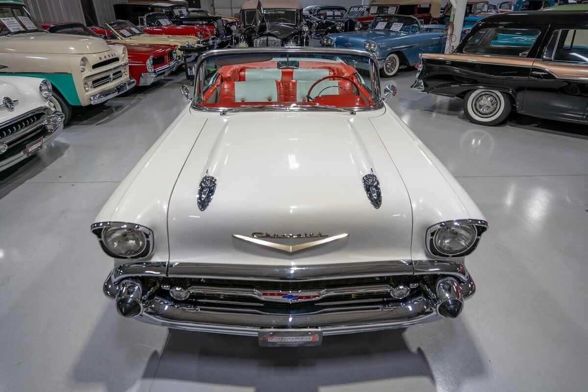 Chevrolet-Bel-Air-Convertible-Fuelie-Cabriolet-1957-5