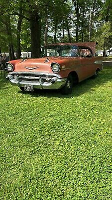 Chevrolet-Bel-Air-Coupe-1957-2