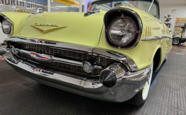 Chevrolet-Bel-Air150210-1957-17