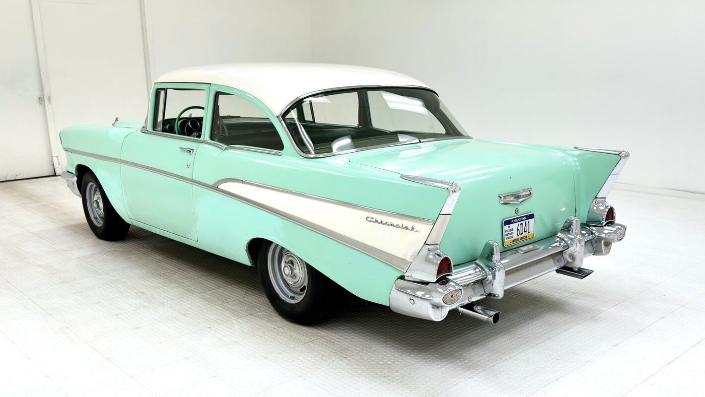 Chevrolet-Bel-Air150210-Berline-1957-2