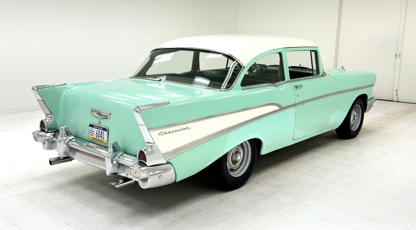 Chevrolet-Bel-Air150210-Berline-1957-4