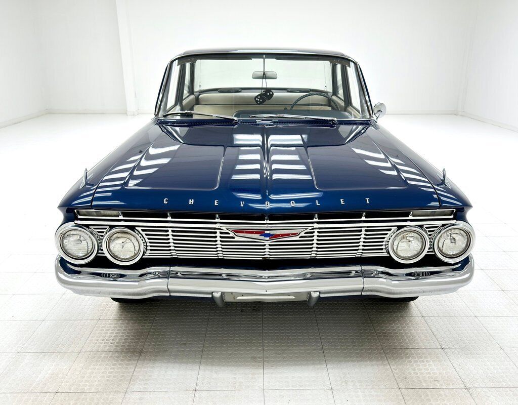 Chevrolet-Bel-Air150210-Berline-1961-7