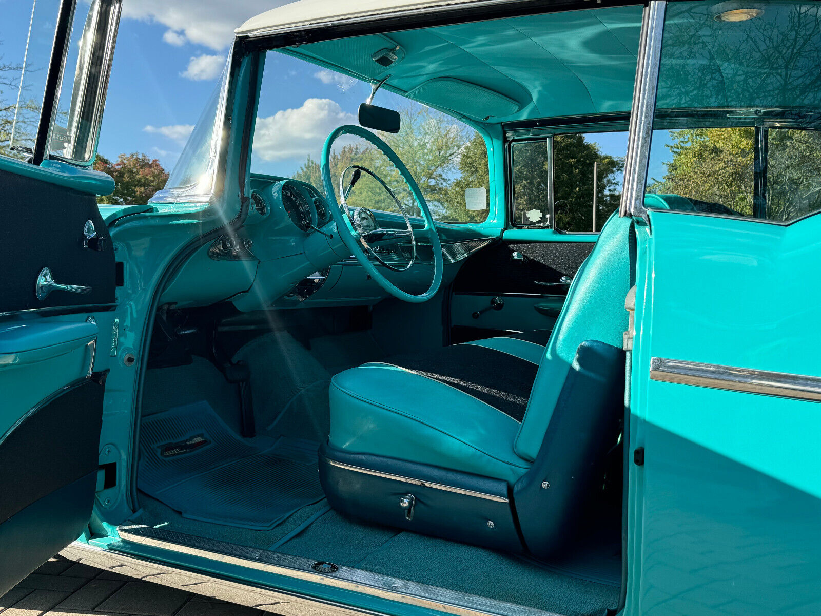 Chevrolet-Bel-Air150210-Coupe-1957-17