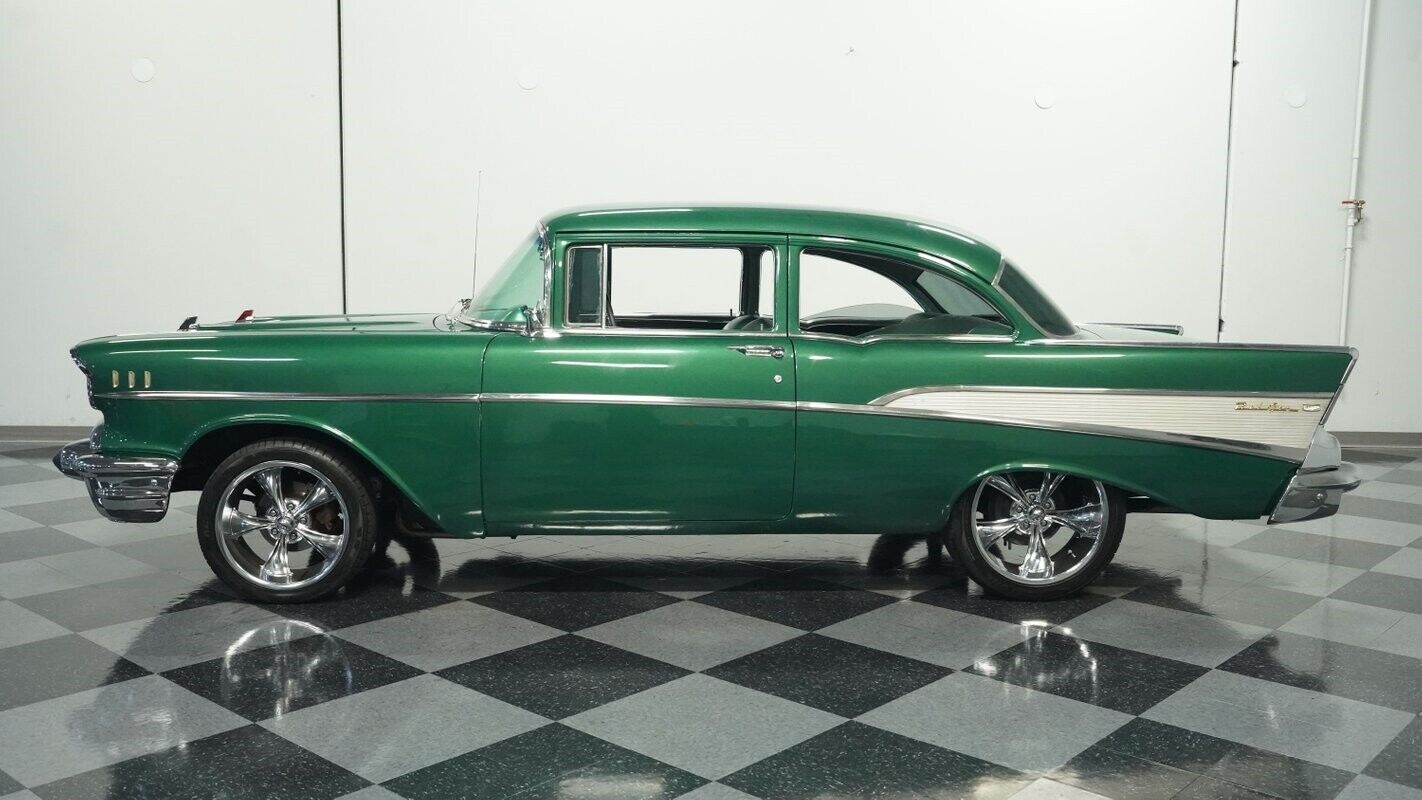 Chevrolet-Bel-Air150210-Coupe-1957-2