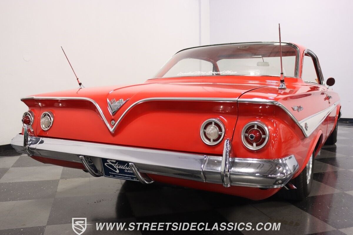 Chevrolet-Bel-Air150210-Coupe-1961-9