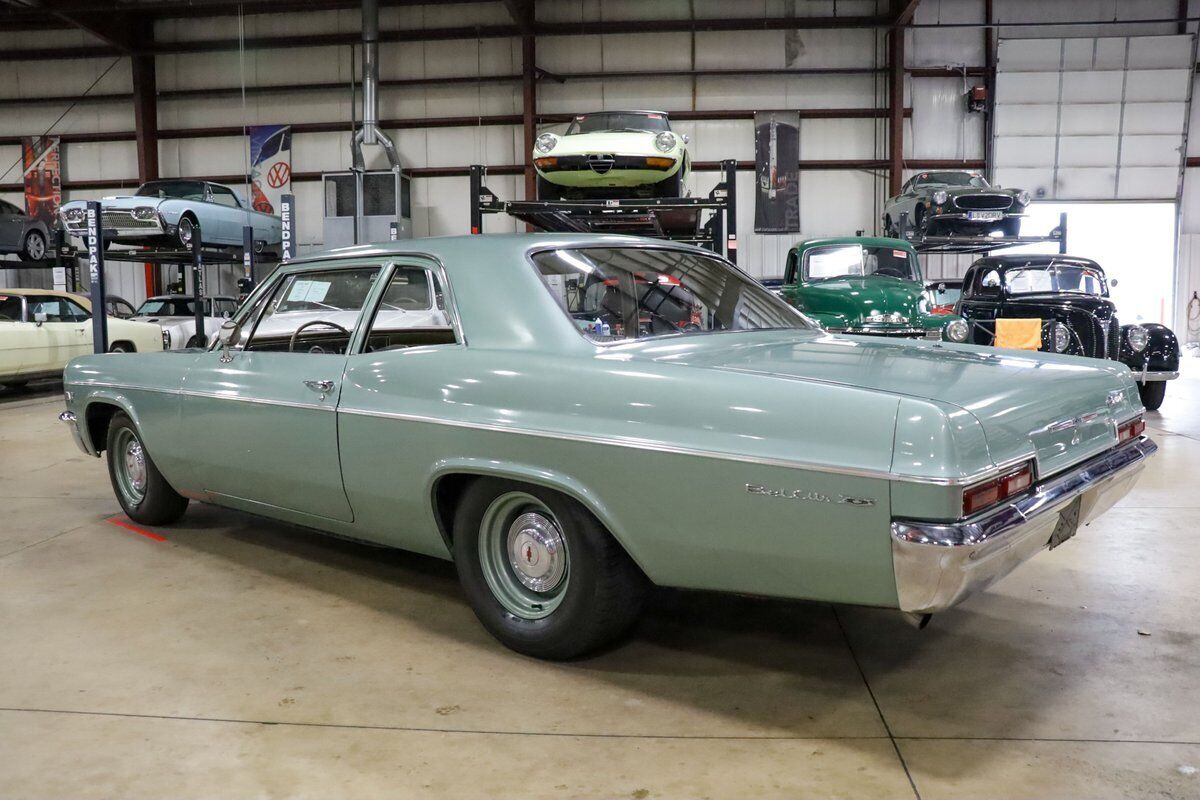 Chevrolet-Bel-Air150210-Coupe-1966-5