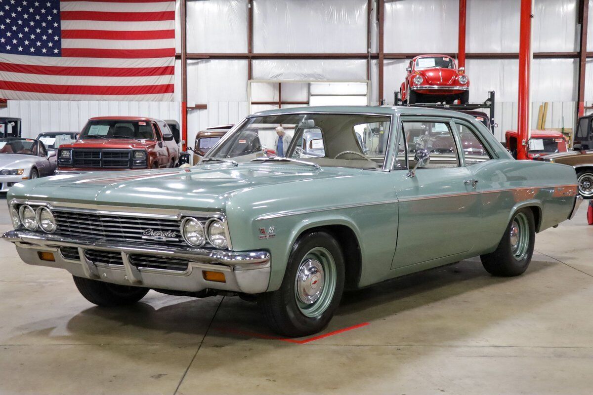 Chevrolet Bel Air/150/210 Coupe 1966 à vendre