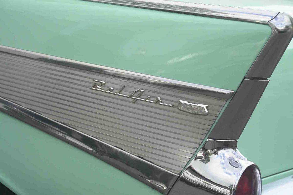 Chevrolet-Bel-air-1957-11