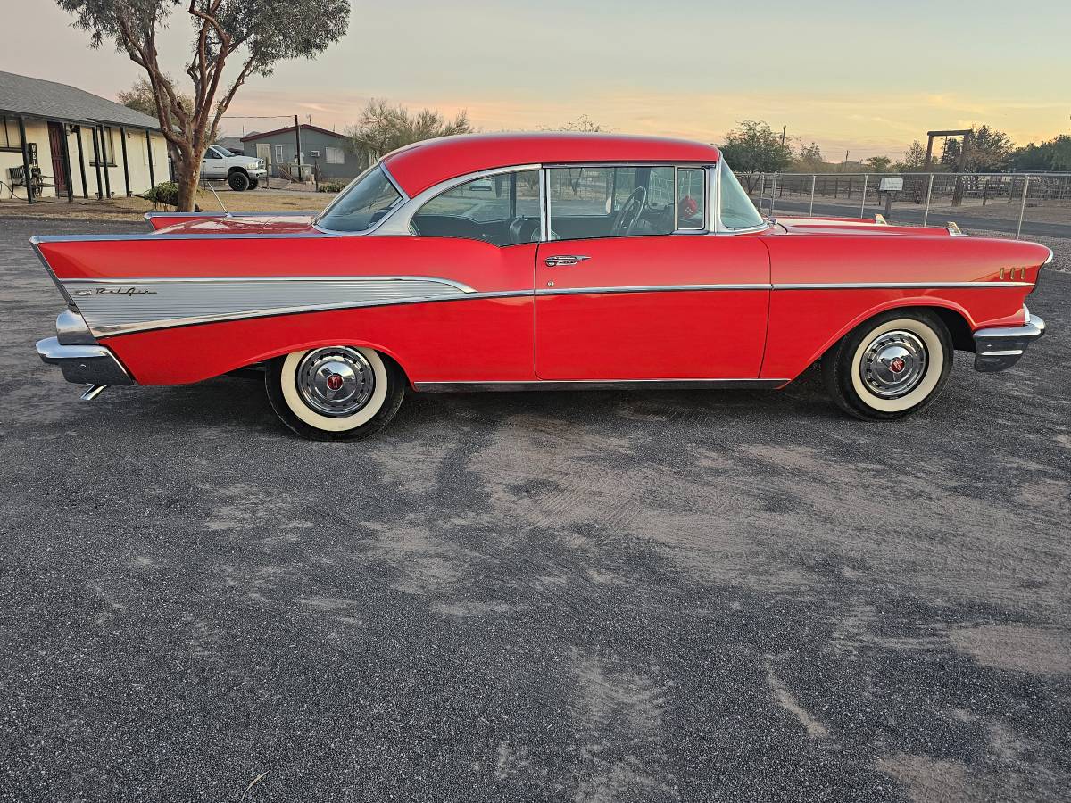 Chevrolet-Bel-air-1957-16