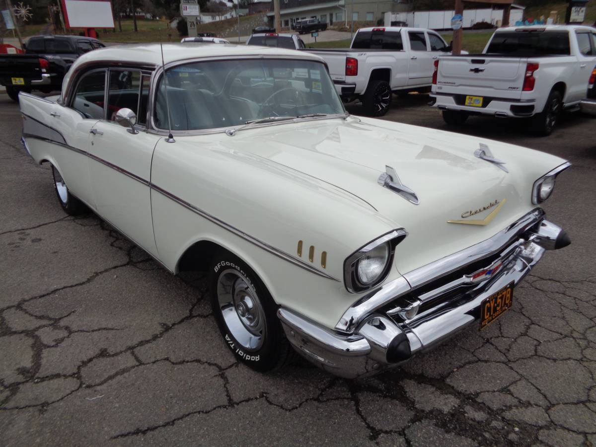 Chevrolet-Bel-air-1957-2